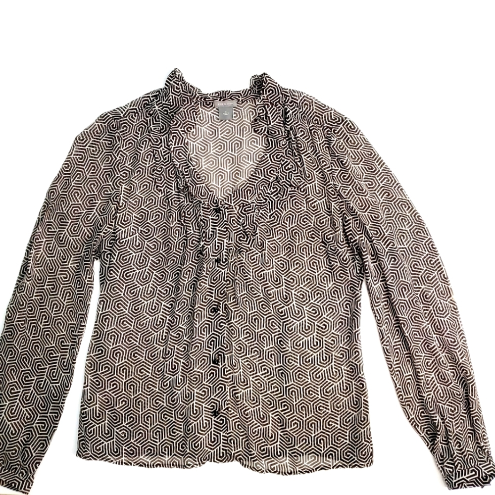Ann Taylor 100% Silk blouse. Size 6